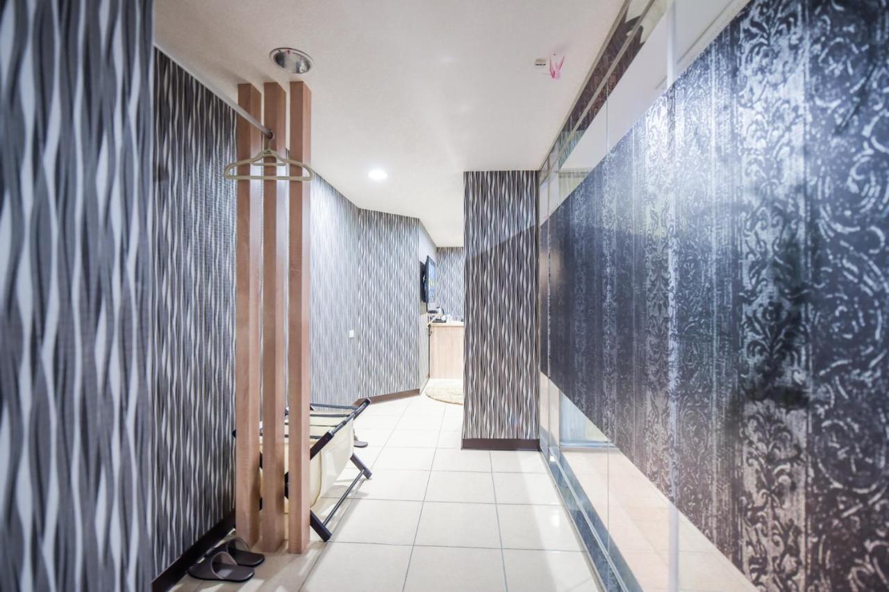 Hosin Hotel Taichung Bagian luar foto