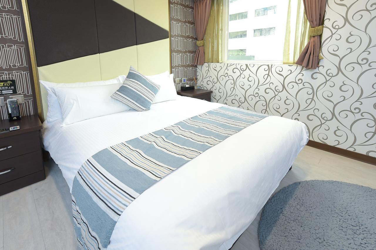 Hosin Hotel Taichung Bagian luar foto