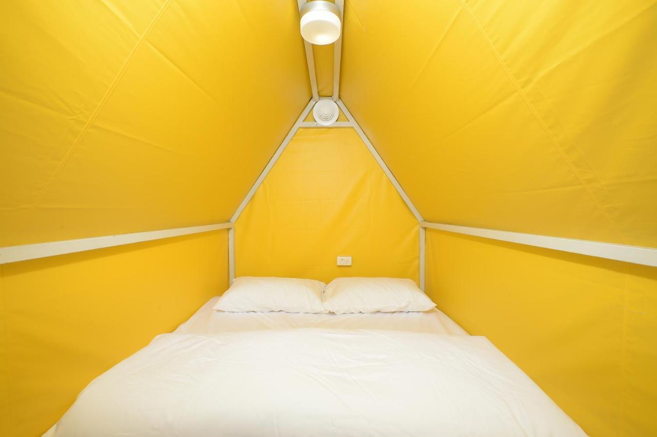 Hosin Hotel Taichung Bagian luar foto