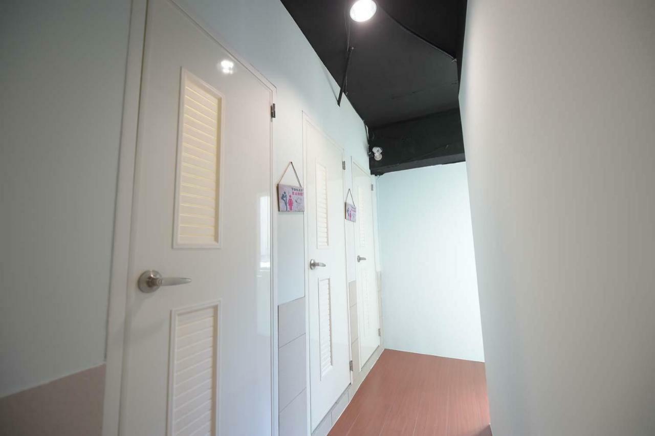 Hosin Hotel Taichung Bagian luar foto